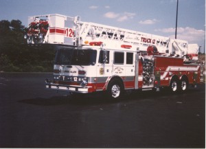 1992 Pierce Arrow 100' Platform